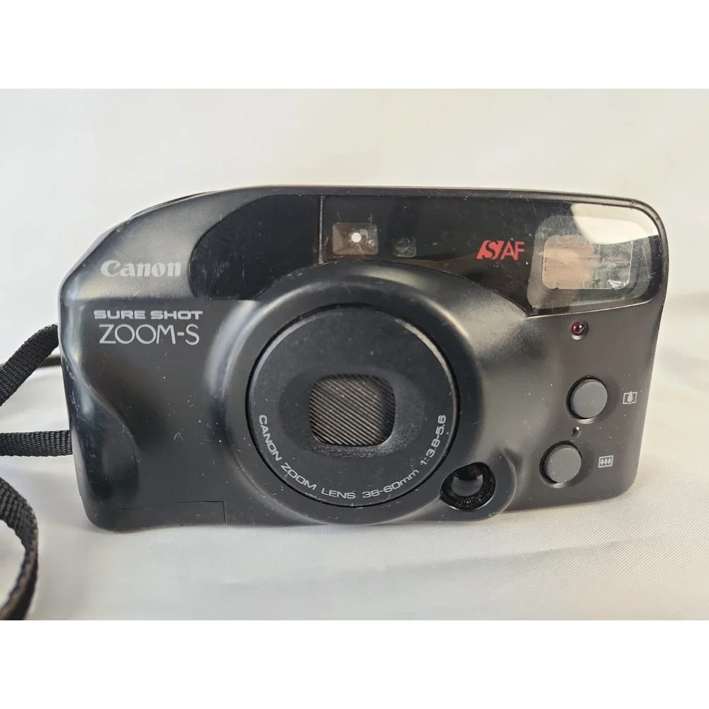 Vintage Canon Sure Shot ZOOM-S 35mm Point & Shoot Film Camera Works 38-60mm